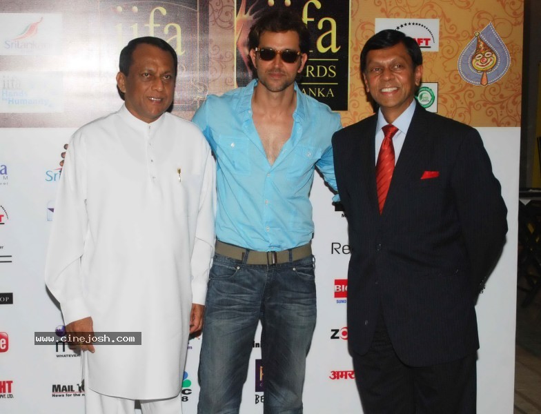 Bolly Celebs at IIFA Awards Event - 67 / 70 photos