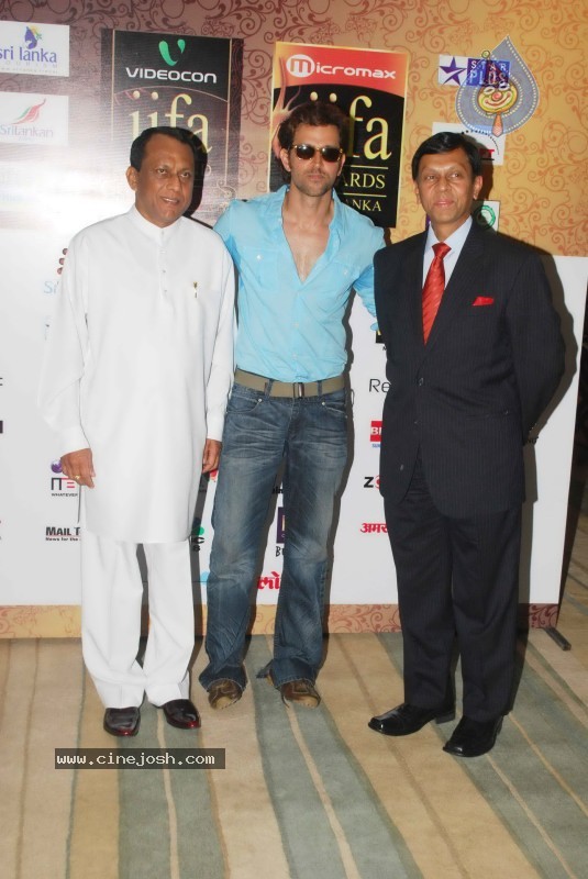 Bolly Celebs at IIFA Awards Event - 70 / 70 photos