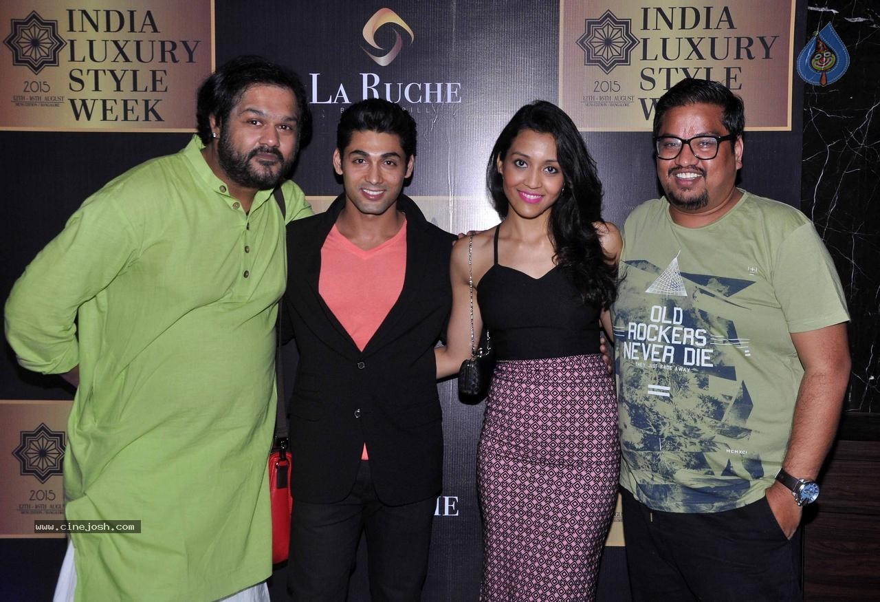 Bolly Celebs at India Luxury Style Week 2015 Event - 50 / 116 photos