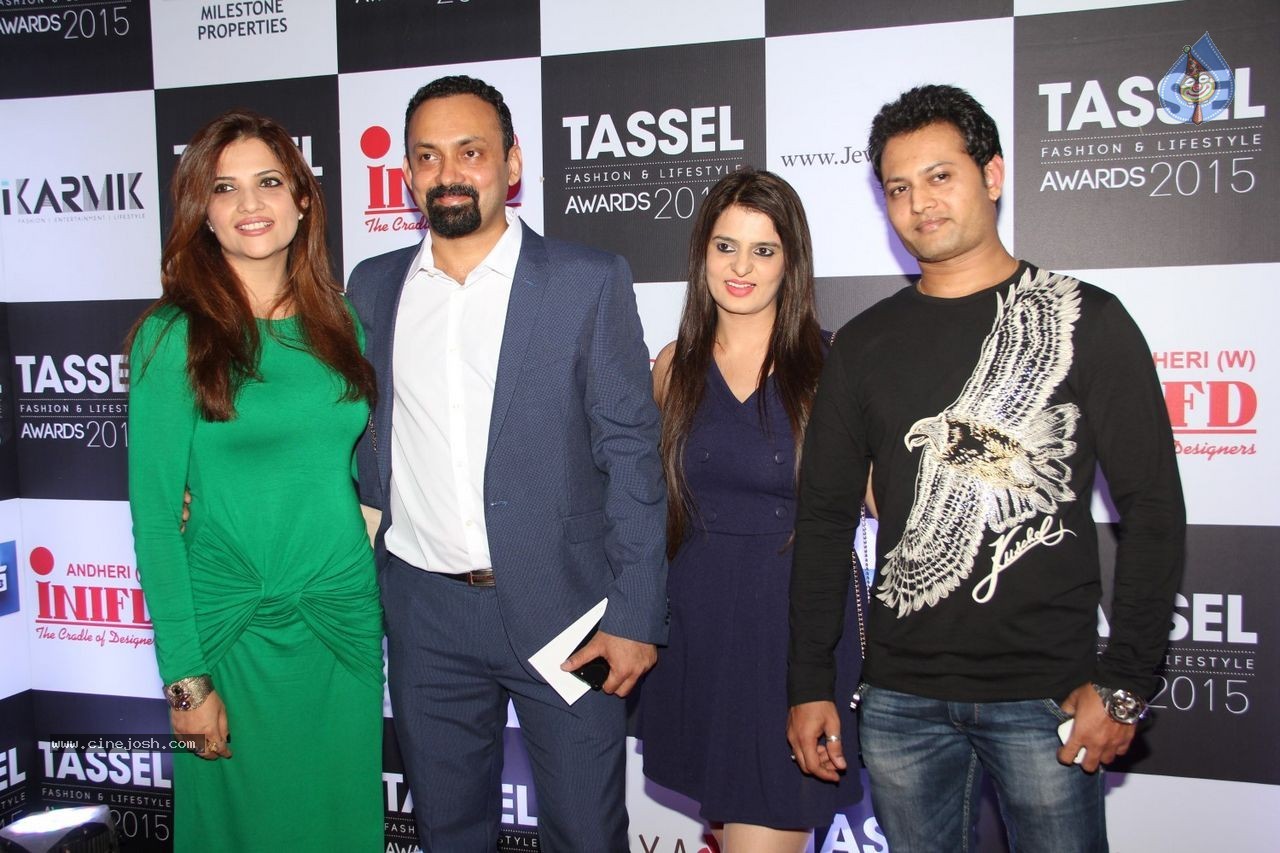 Bolly Celebs at INIFD Fashion Show - 91 / 96 photos