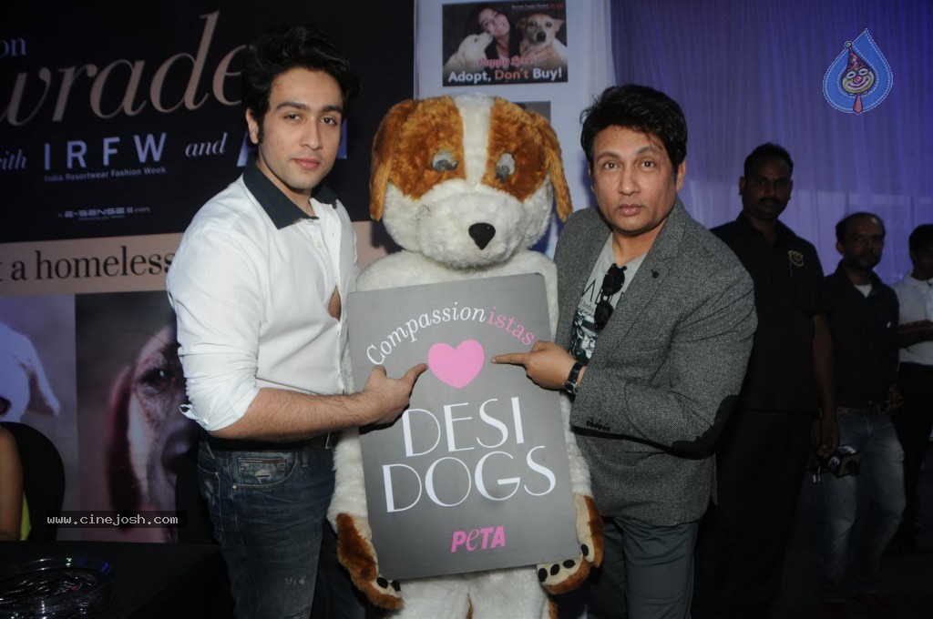 Bolly Celebs at IRWF 2013 Day 2 - 59 / 105 photos