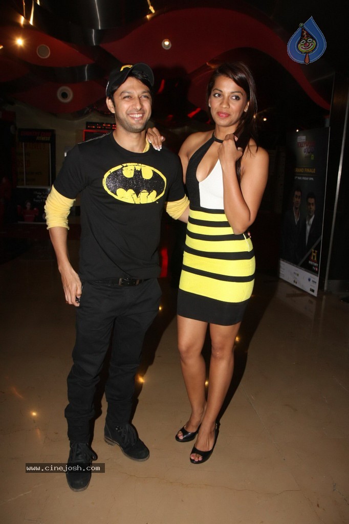 Bolly Celebs at Ishkq in Paris Premiere - 11 / 75 photos