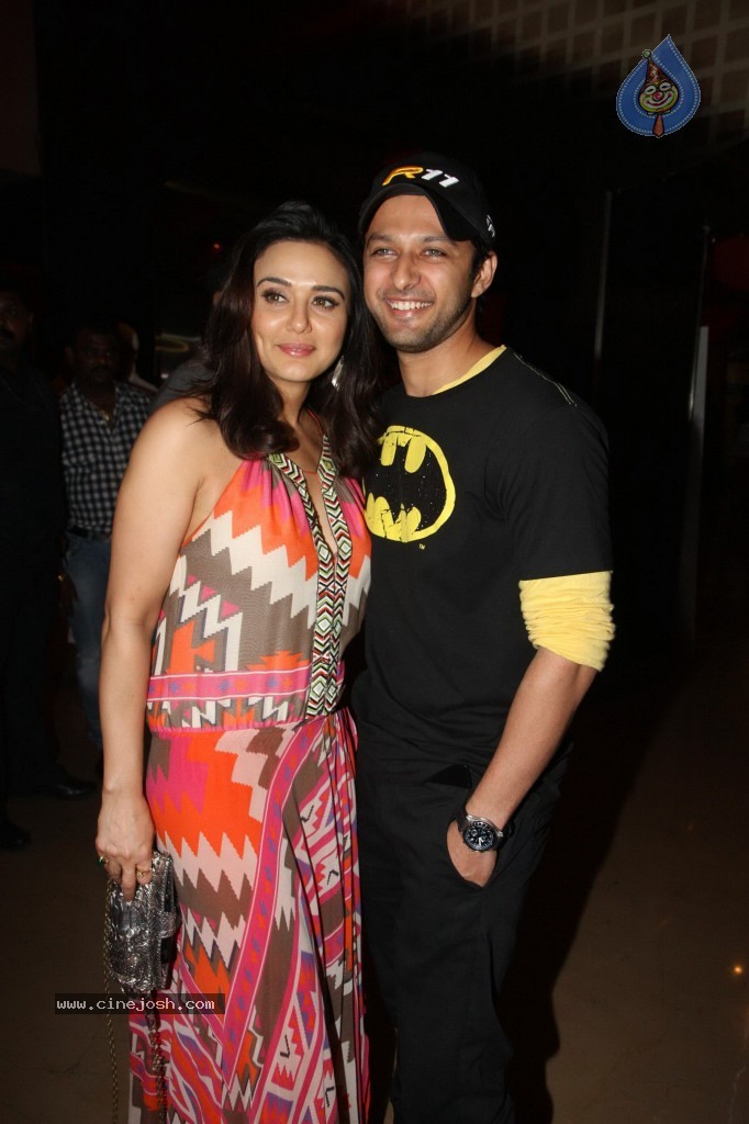 Bolly Celebs at Ishkq in Paris Premiere - 47 / 75 photos