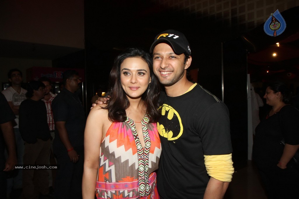 Bolly Celebs at Ishkq in Paris Premiere - 50 / 75 photos