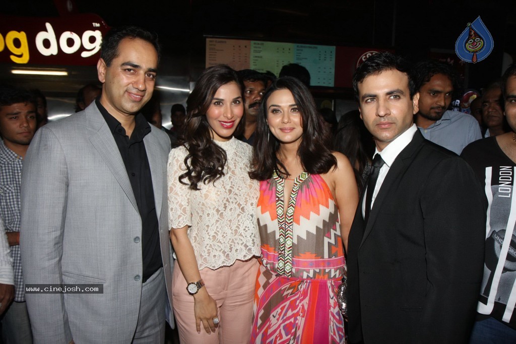 Bolly Celebs at Ishkq in Paris Premiere - 64 / 75 photos