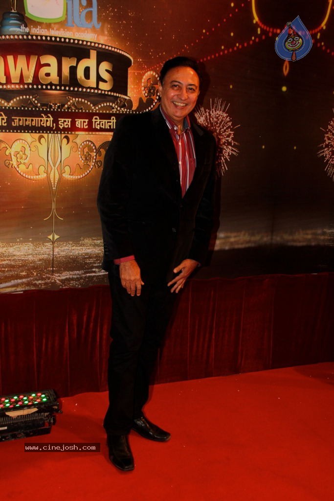 Bolly Celebs at ITA Awards - 9 / 99 photos