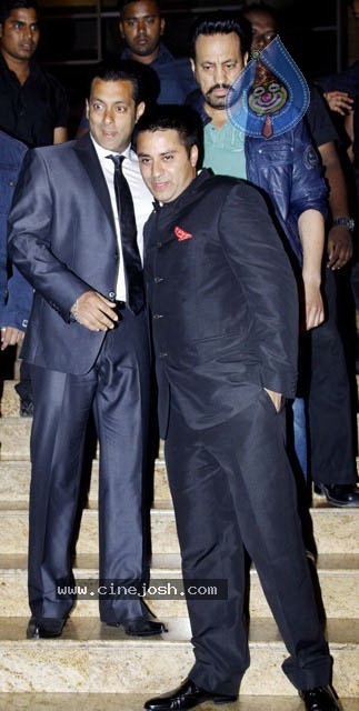 Bolly Celebs at Marathi News Channel Launch - 71 / 72 photos
