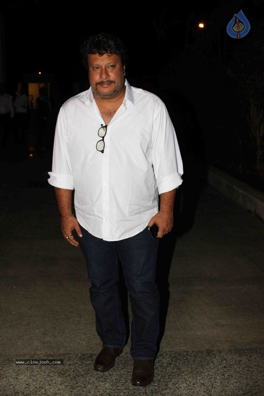 Bolly Celebs at Kangana Ranaut Hosted Party - 2 / 50 photos