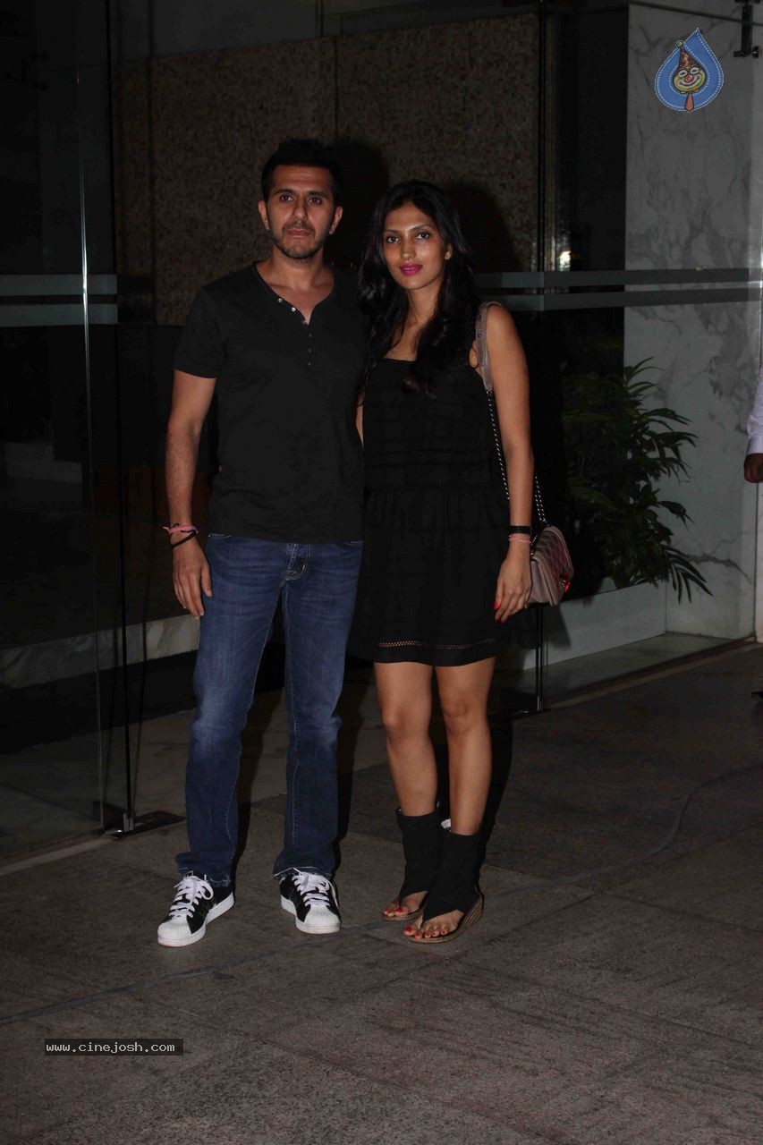 Bolly Celebs at Kangana Ranaut Hosted Party - 37 / 50 photos