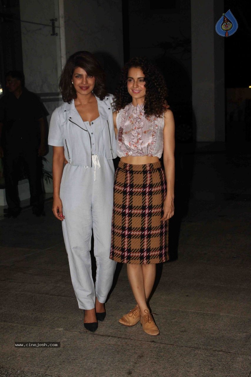 Bolly Celebs at Kangana Ranaut Hosted Party - 40 / 50 photos