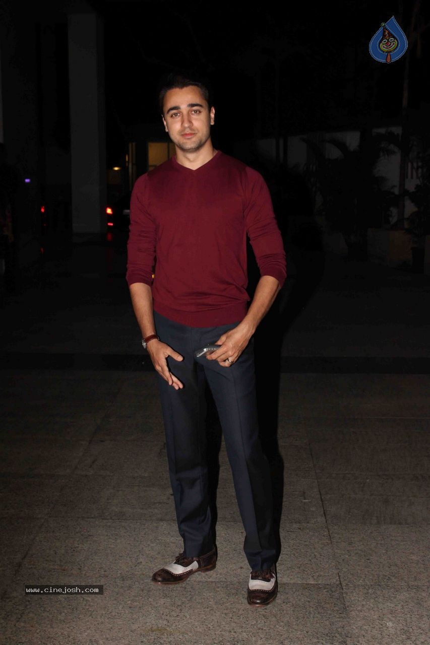 Bolly Celebs at Kangana Ranaut Hosted Party - 41 / 50 photos