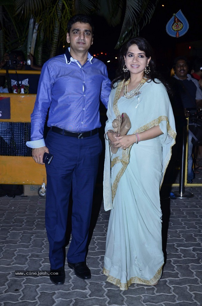 Bolly Celebs at Karan Johar 42nd Bday Party - 71 / 71 photos
