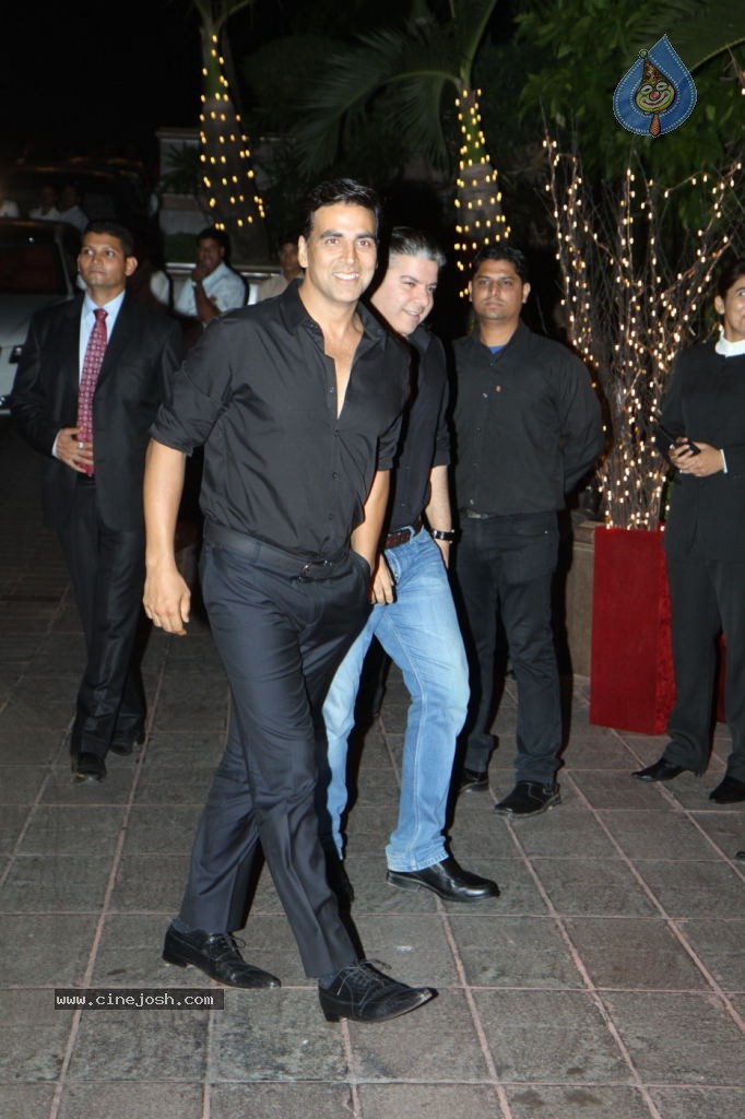 Bolly Celebs at Karan Johar Bday Party - 9 / 143 photos