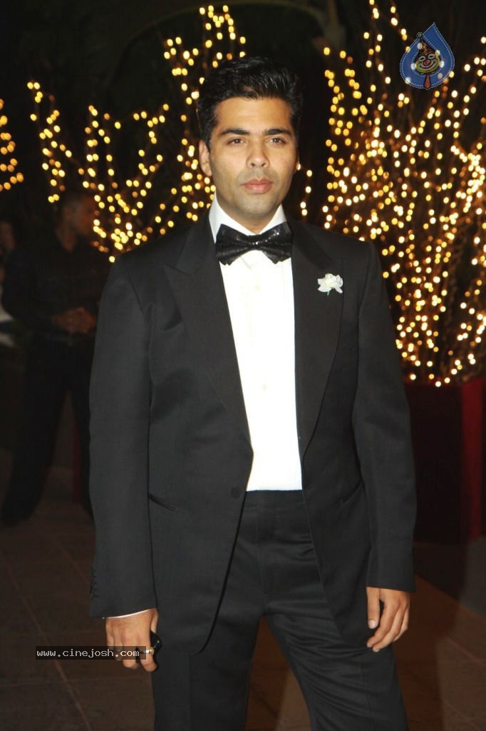 Bolly Celebs at Karan Johar Bday Party - 34 / 143 photos