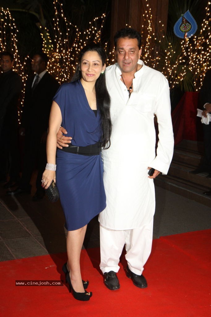 Bolly Celebs at Karan Johar Bday Party - 54 / 143 photos