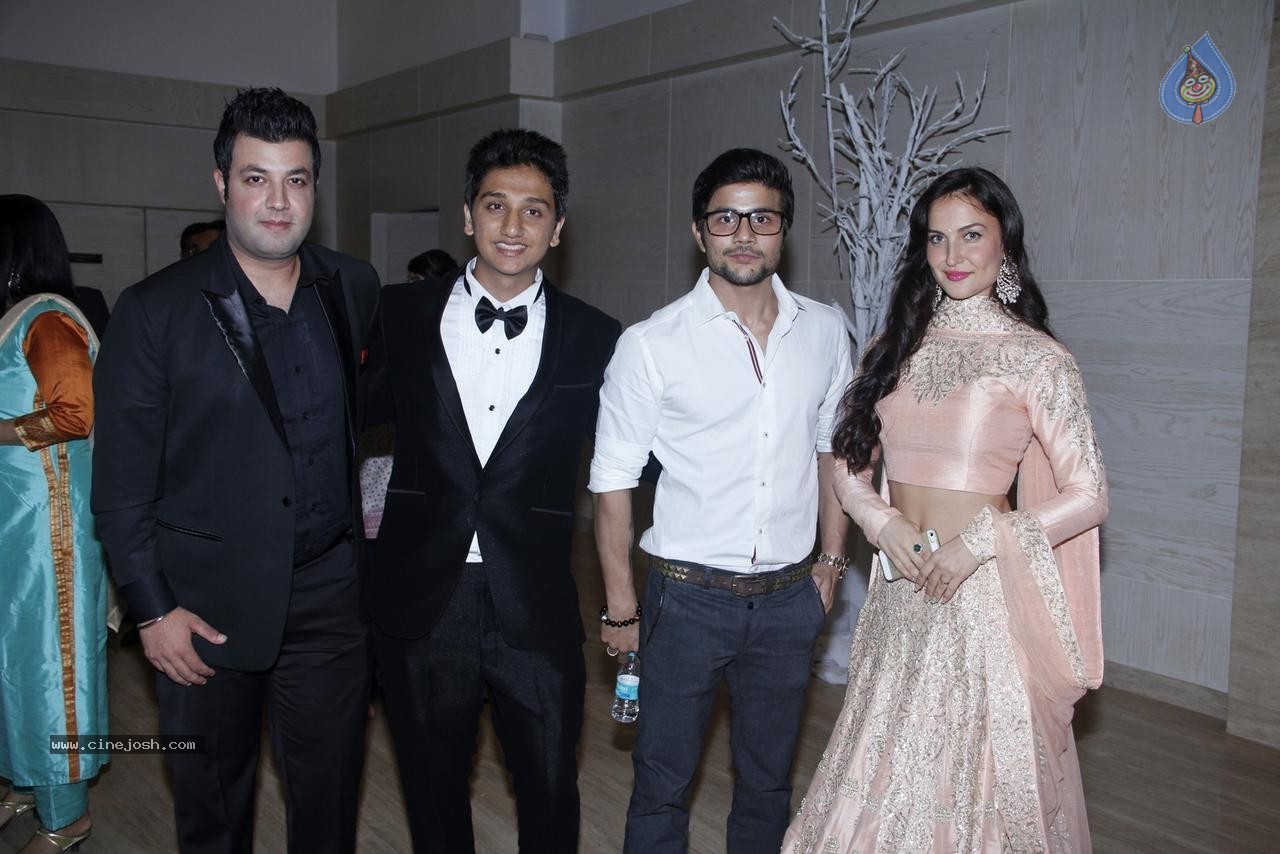 Bolly Celebs at Karishma Jain Wedding Reception - 13 / 46 photos