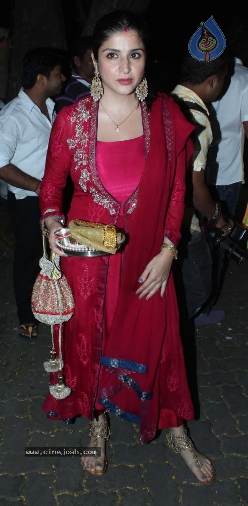 Bolly Celebs at Karva Chauth Party - 1 / 31 photos