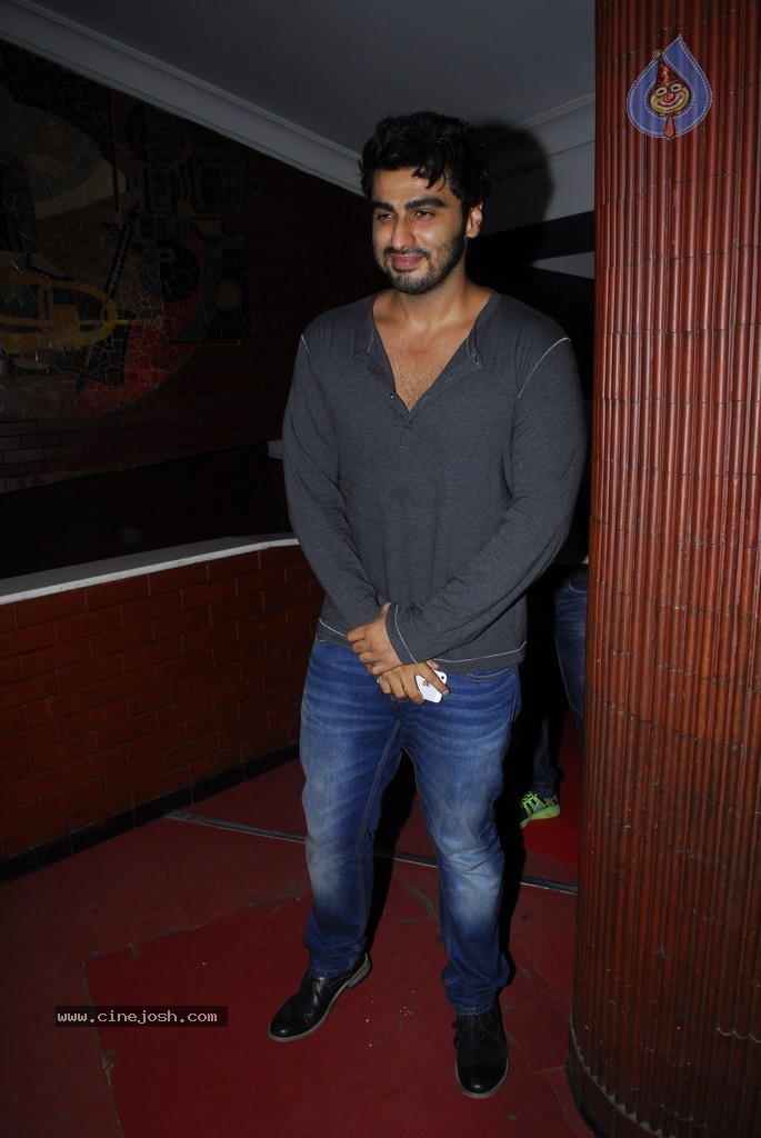Bolly Celebs at Kill Dil Special Show - 3 / 34 photos
