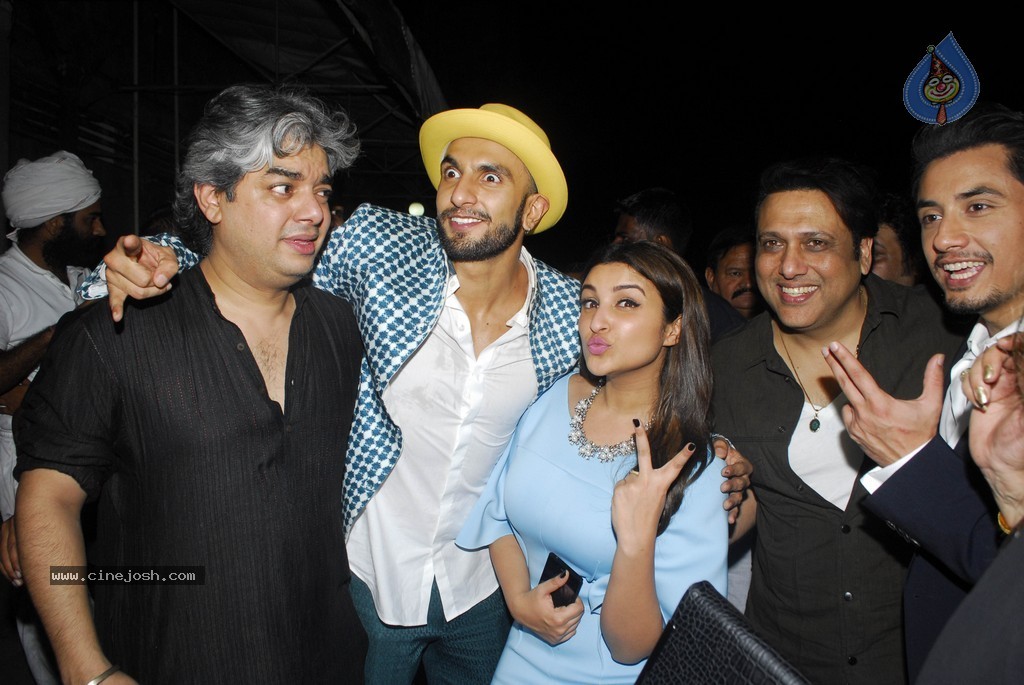 Bolly Celebs at Kill Dil Special Show - 31 / 34 photos