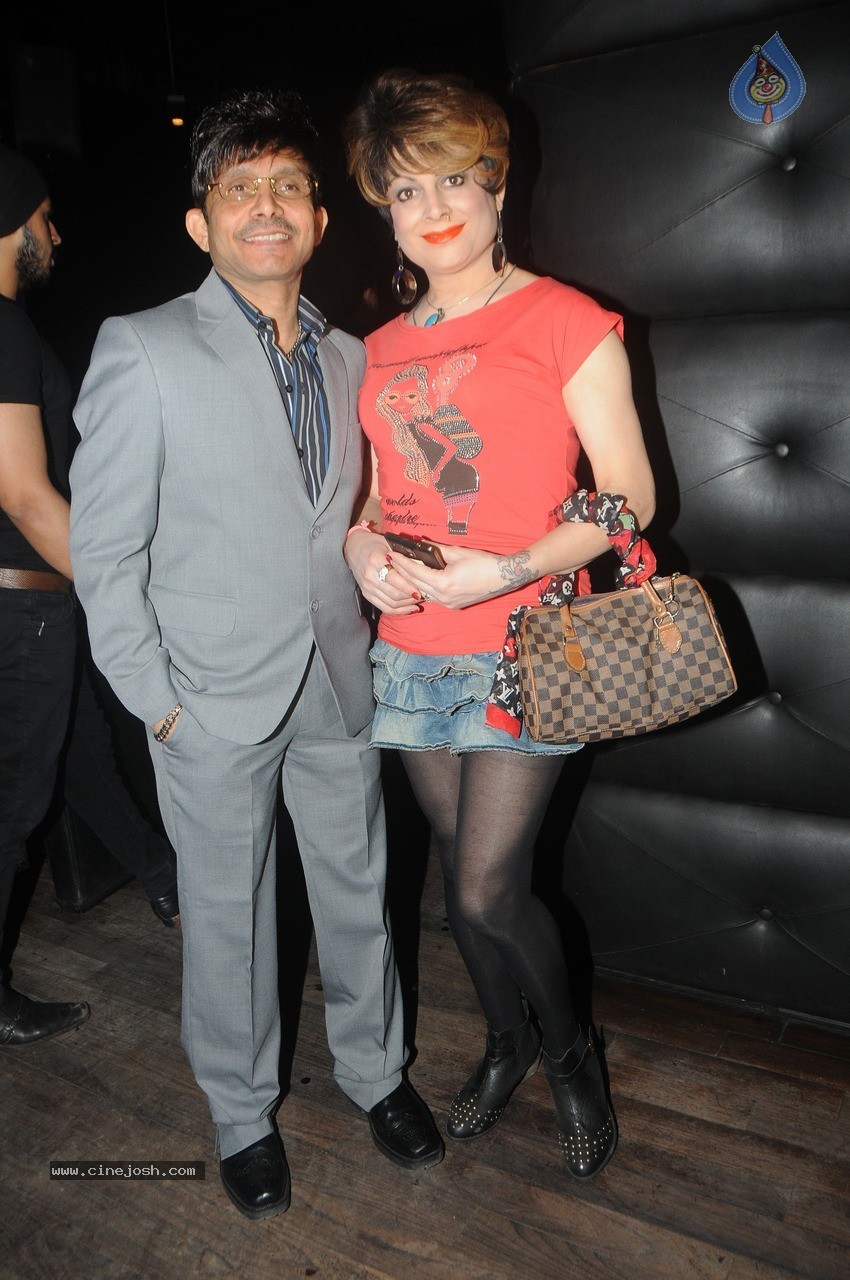 Bolly Celebs at KRK Bday Bash - 11 / 30 photos