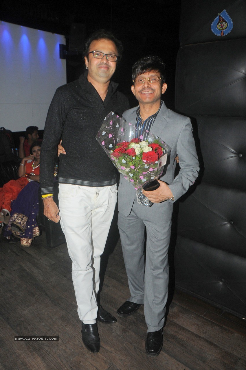 Bolly Celebs at KRK Bday Bash - 22 / 30 photos