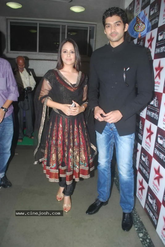 Bolly Celebs at Lakme Fashion Week Day 5 Photos - 10 / 113 photos