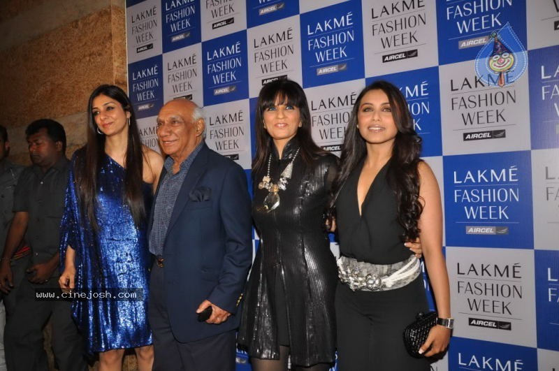Bolly Celebs at Lakme Fashion Week Day 5 Photos - 28 / 113 photos