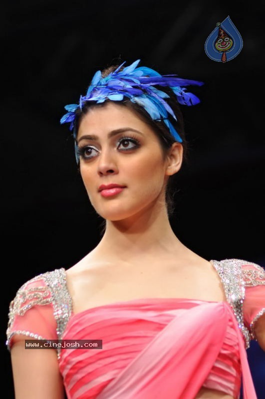 Bolly Celebs at Lakme Fashion Week Day 5 Photos - 81 / 113 photos