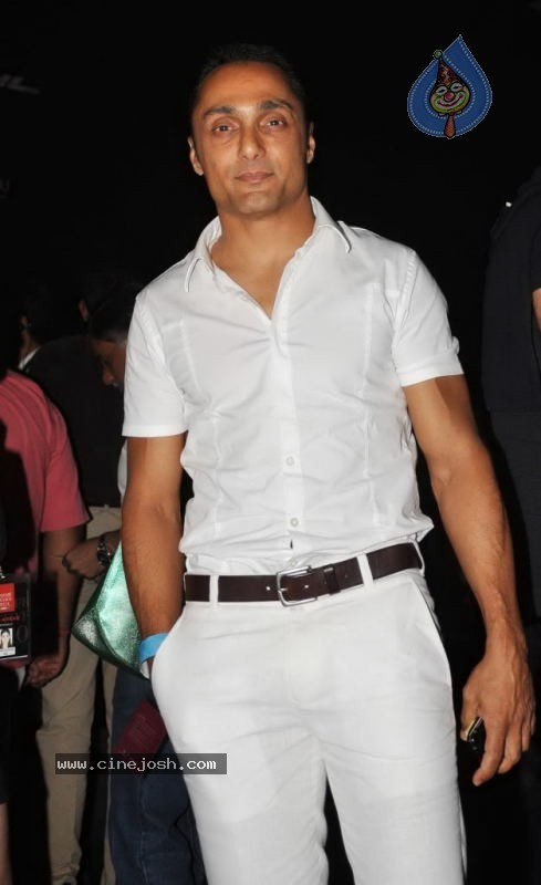 Bolly Celebs at Lakme Fashion Week Day 5 Photos - 90 / 113 photos