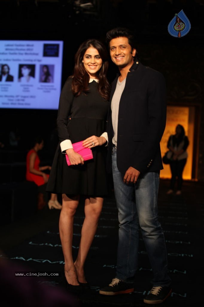 Bolly Celebs at LFW 2013 Winter Festive - 01 - 11 / 111 photos
