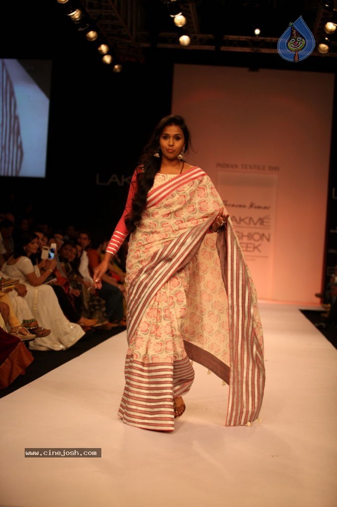 Bolly Celebs at LFW Winter Festive 2013 Day 4 - 45 / 109 photos