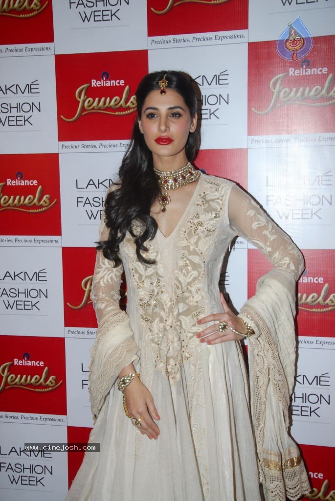 Bolly Celebs at LFW Winter Festive 2013 Day 4 - 70 / 109 photos