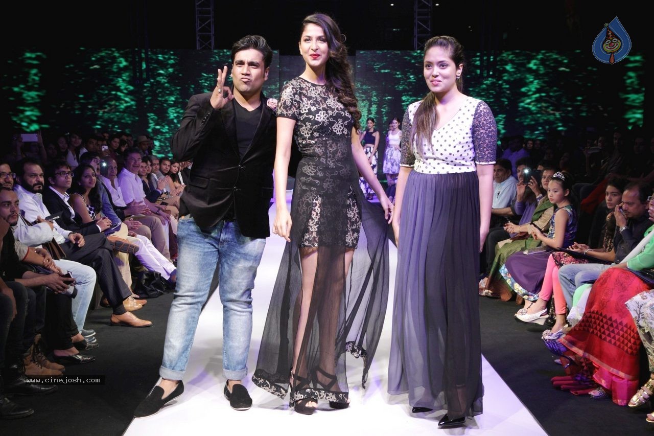 Bolly Celebs at Madame Style Week 2014 - 46 / 85 photos