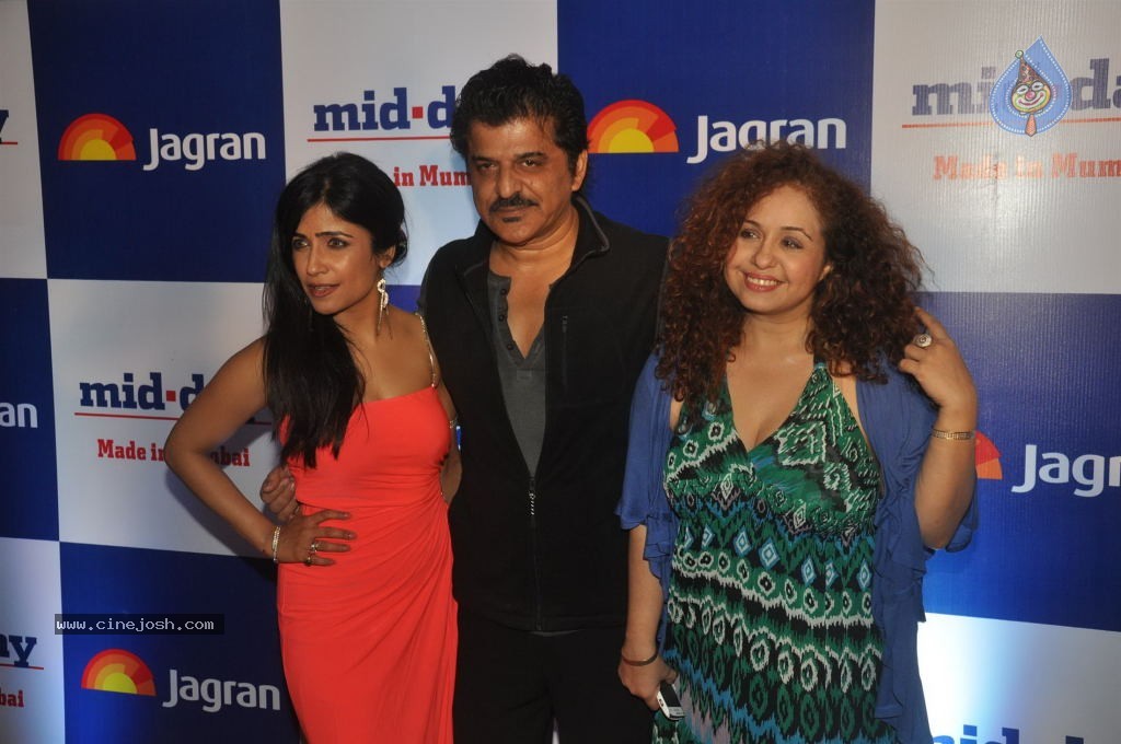 Bolly Celebs at Mid Day Newspaper Relaunch Party - 43 / 152 photos