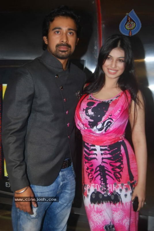 Celebs at MOD Movie Premiere - 19 / 64 photos