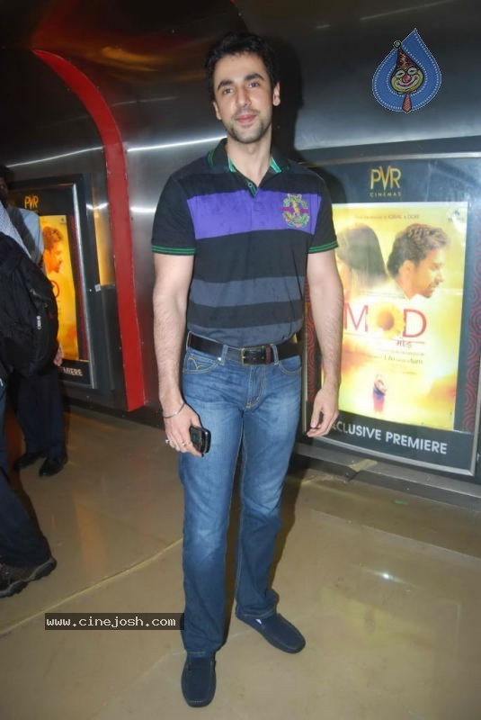 Celebs at MOD Movie Premiere - 21 / 64 photos