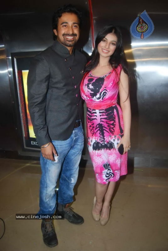 Celebs at MOD Movie Premiere - 37 / 64 photos