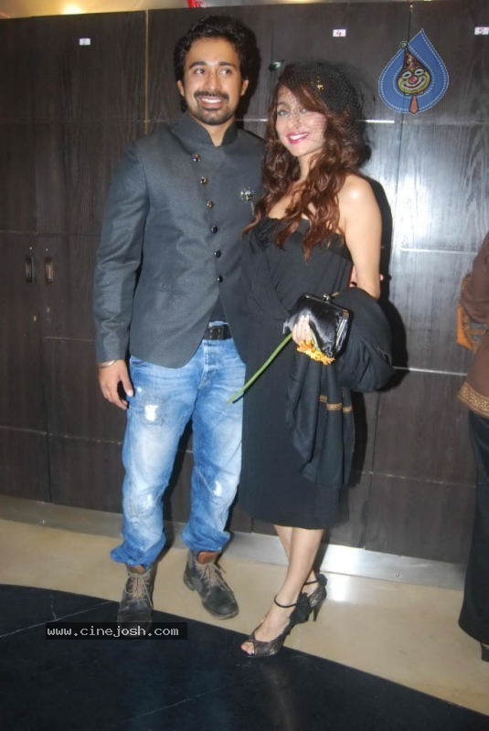 Celebs at MOD Movie Premiere - 47 / 64 photos