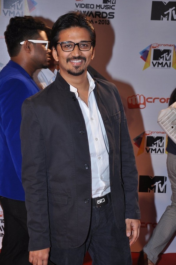 Bolly Celebs at MTV Video Music Awards  - 71 / 150 photos