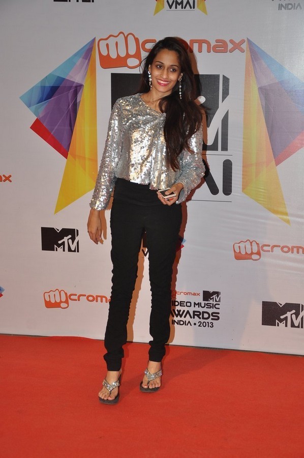 Bolly Celebs at MTV Video Music Awards  - 85 / 150 photos