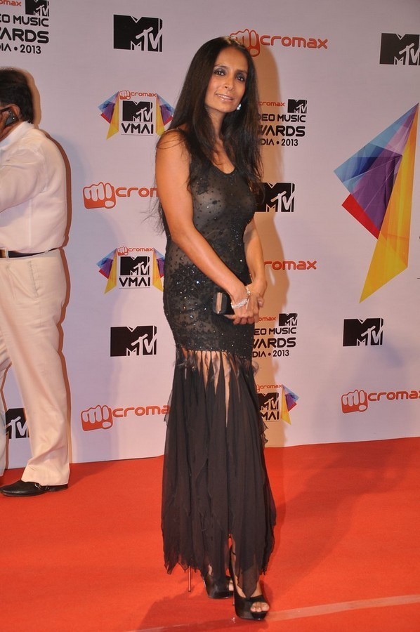 Bolly Celebs at MTV Video Music Awards  - 102 / 150 photos