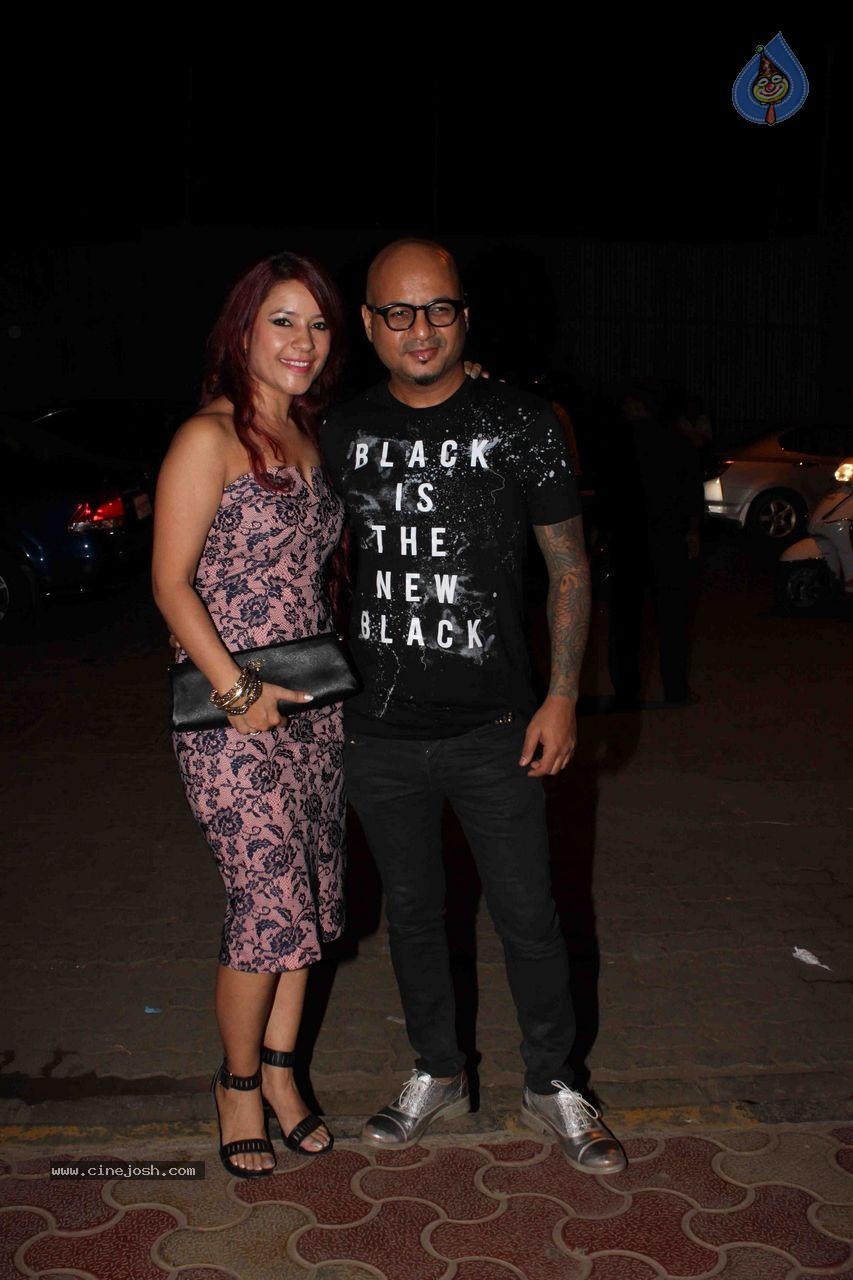 Bolly Celebs at Mukesh Chabbra Bday Party 01 - 56 / 87 photos