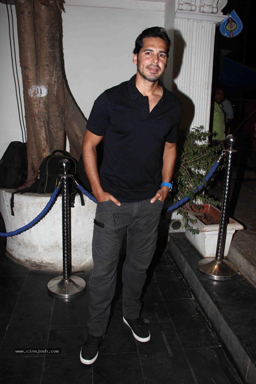 Bolly Celebs at Mukesh Chabbra Bday Party 02 - 11 / 89 photos