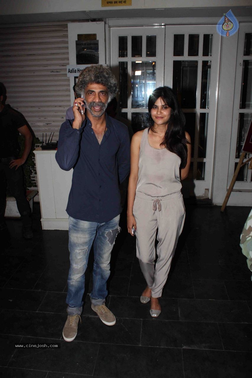 Bolly Celebs at Mukesh Chabbra Bday Party 02 - 85 / 89 photos