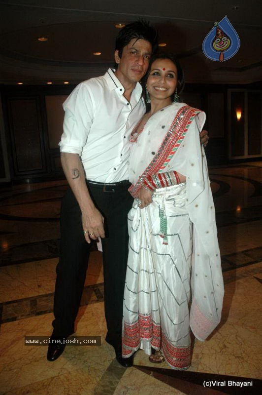 Bolly Celebs at Neelam Wedding Reception - 106 / 150 photos