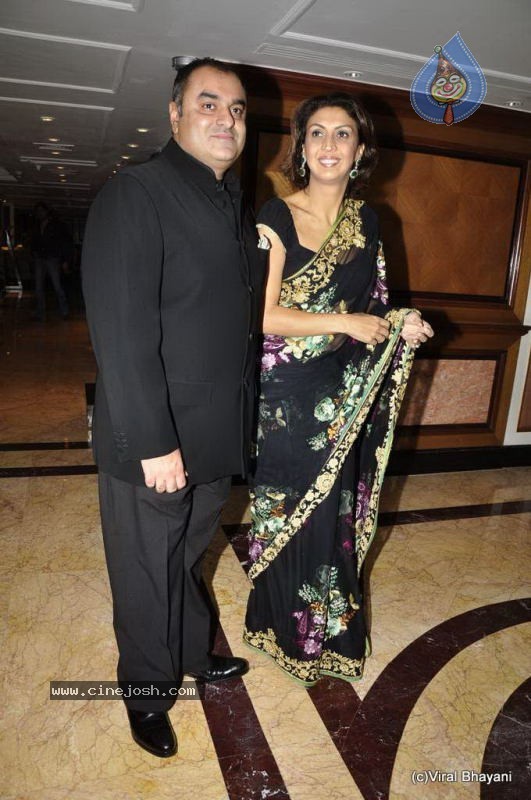 Bolly Celebs at Neelam Wedding Reception - 122 / 150 photos