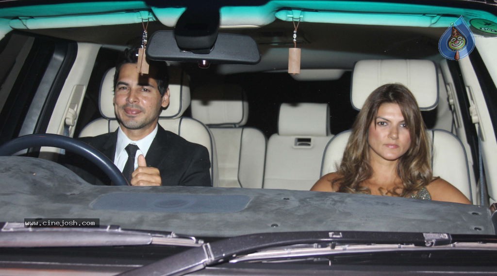 Bolly Celebs at Parmeshwar Godrej Oprah Party - 10 / 34 photos