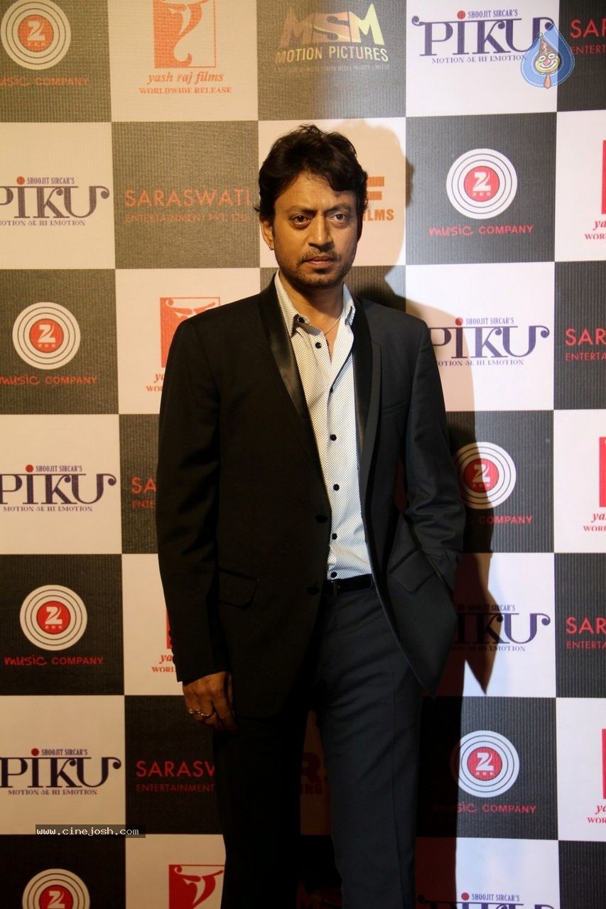 Bolly Celebs at Piku Success Party - 15 / 96 photos