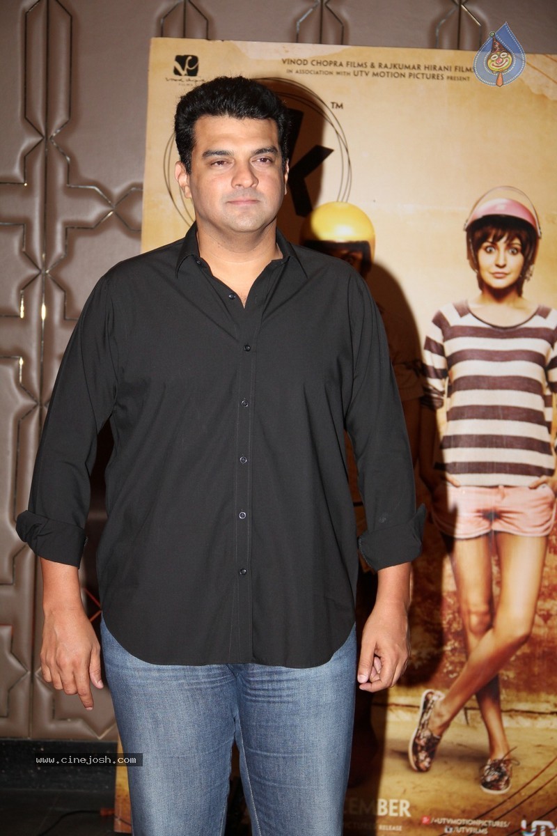 Bolly Celebs at PK Movie Grand Success Party - 77 / 96 photos