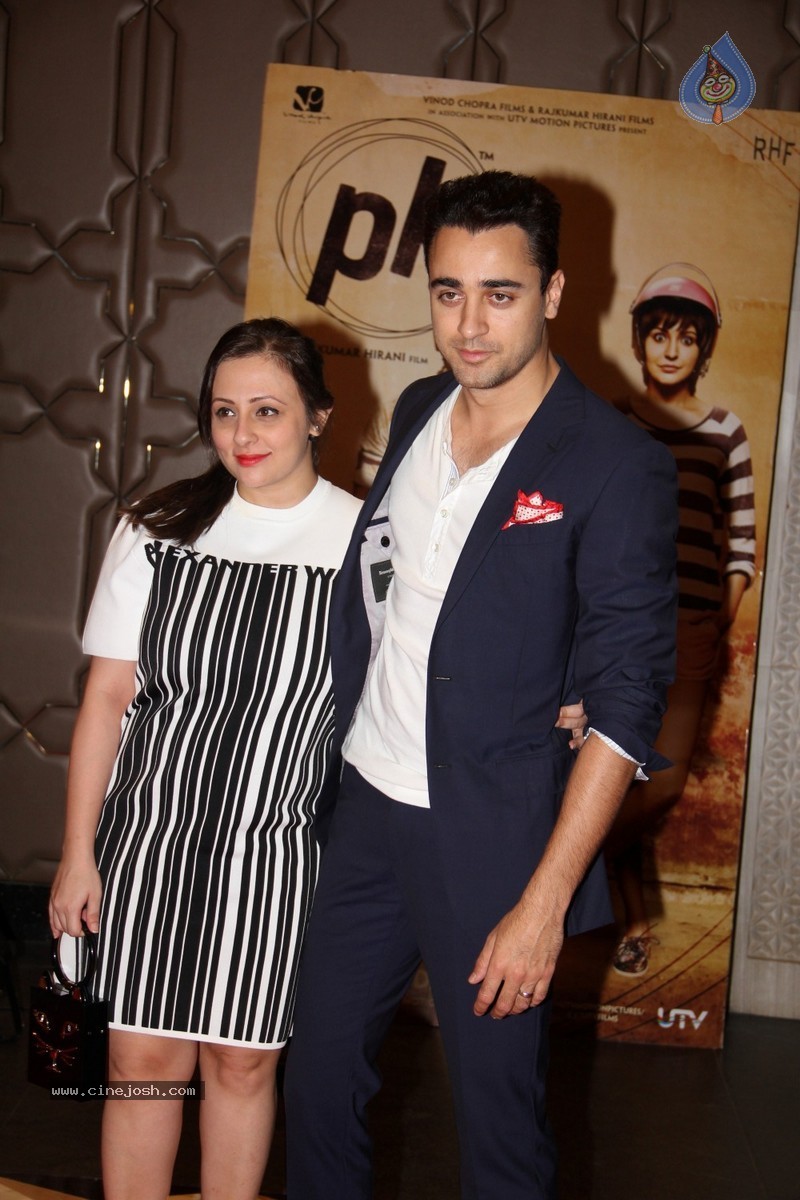 Bolly Celebs at PK Movie Grand Success Party - 93 / 96 photos